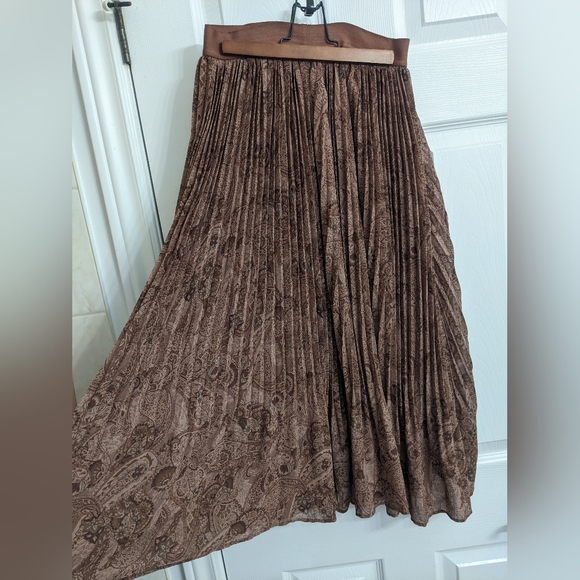 Reitman's Midi skirt - Picture 2 of 4